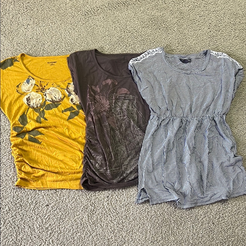 Motherhood Yellow Floral Short Sleeve Tee